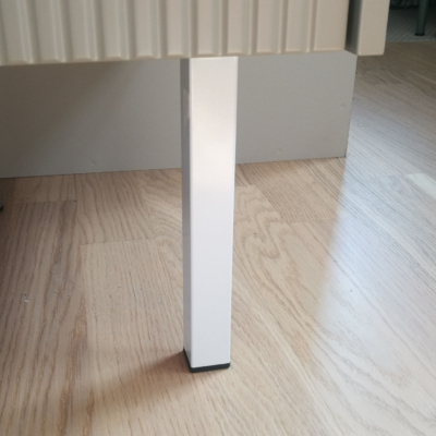 Valkoinen jalka, kulmikas, 20 cm