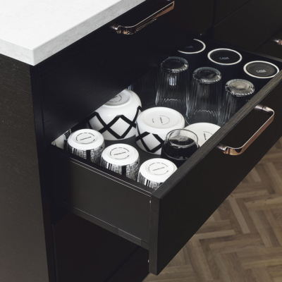 Blum Legrabox vetolaatikko