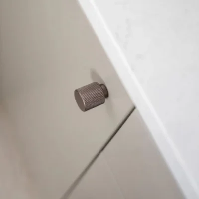 Nuppi, Helix, väri antiikkipronssi OUTLET