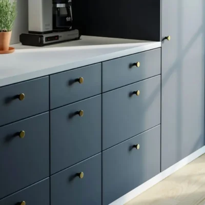 Nuppivedin, väri messinki