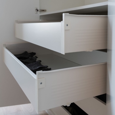 Blum Metabox vetolaatikko