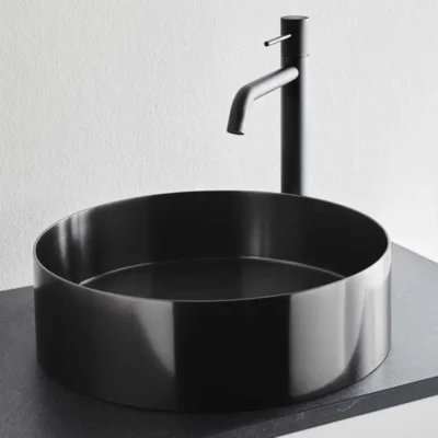 Teräsallas mustakromi pyöreä