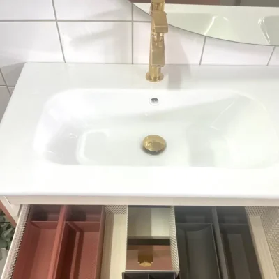 Allaskaappikokonaisuus