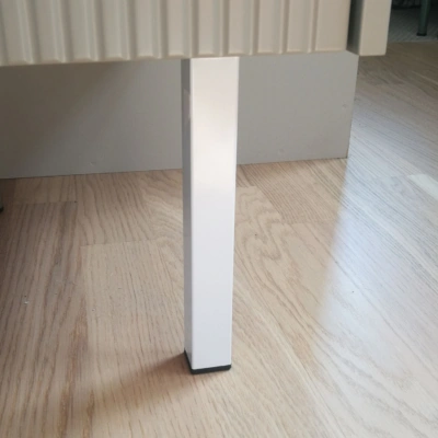 Valkoinen jalka, kulmikas, 20 cm